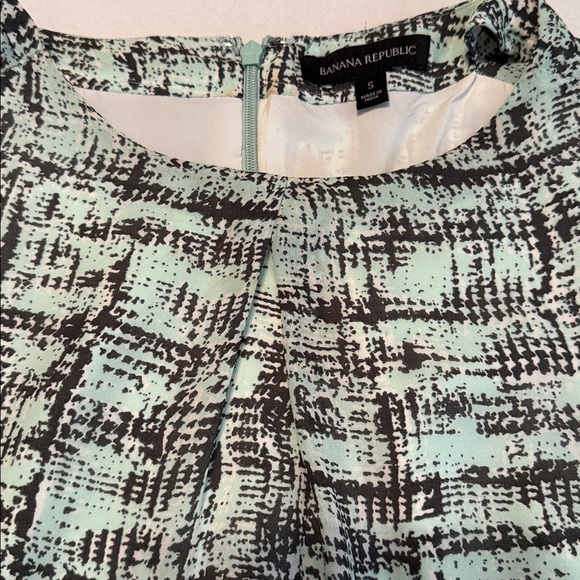 Banana Republic Pleated Neck-Tie Waist Dress in Whipped Mint Size S - Picture 7 of 12